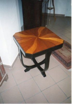 Art-deco asztal