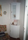 Fehér sarokszekrény