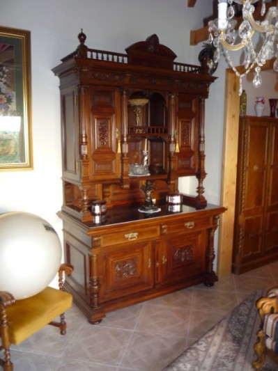 Nagy tálaló